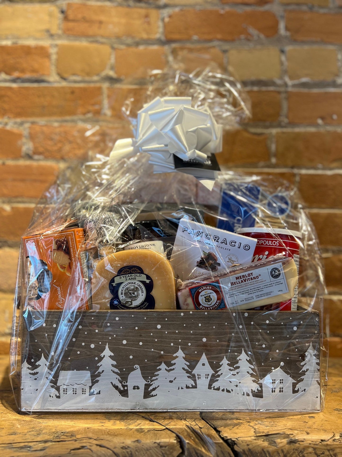 Gift Basket $200 (with cheese)