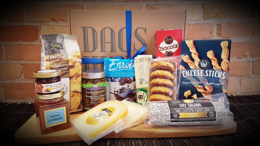 $100.00 Gift box with cheese